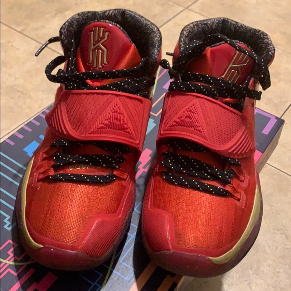Kyrie 6